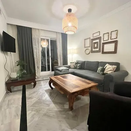 2 Bedroom With Spacious Terrace Apartamento *
